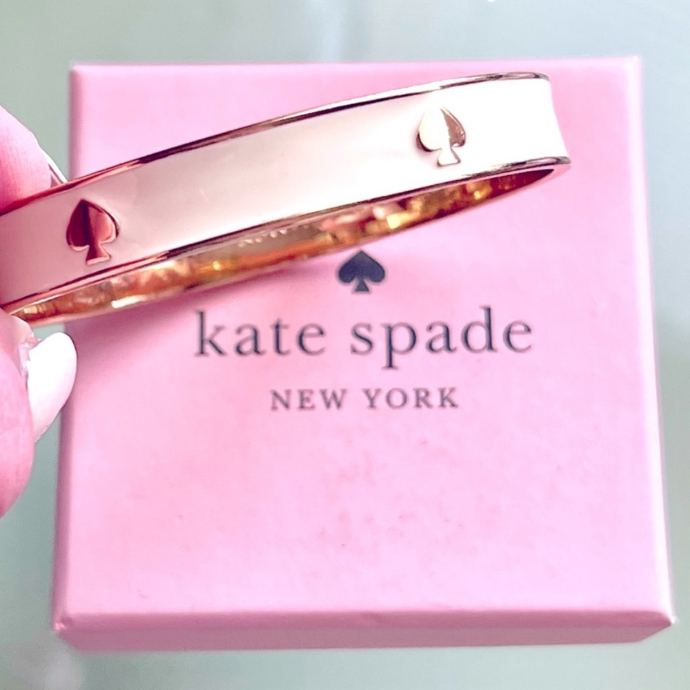 NWT Kate Spade ♠️ Cream & Gold
Colored Brand New Bangle Bracelet - Picture 3 of 5